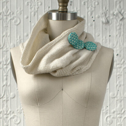 Collarin Scarf in Manos del Uruguay Silk Blend Semi-Solid - 2013E