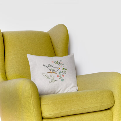 Anchor Aurora - Bird Cushion Embroidery Kit - 40 x 40 cm