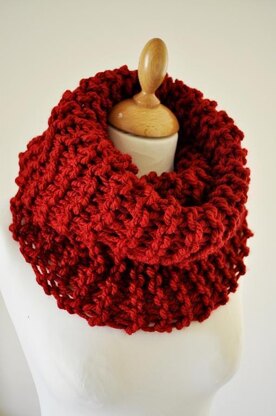 Flaming Red Knit Cowl - One Ball of Yarn