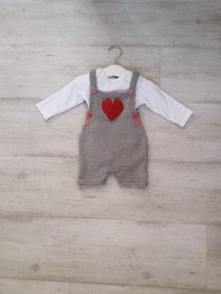 Baby Bib Short with Heart