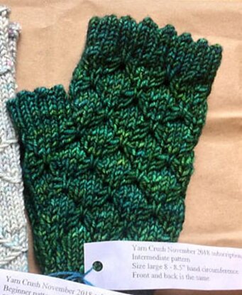 Sea Jewel Mitts