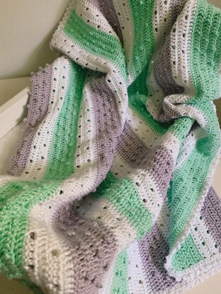 The Pretty Picot Baby Blanket