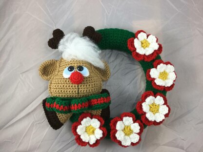 Reindeer Wreath Pattern