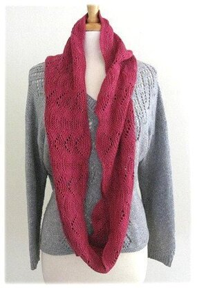 K456-Forever Blooming Cowl