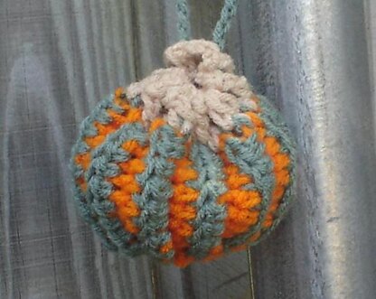 Pumpkin Necklace Purse