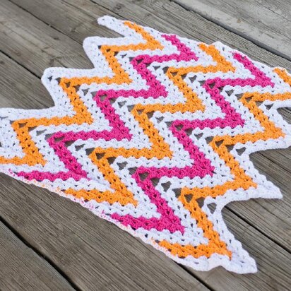 Oh Snap Chevron Afghan