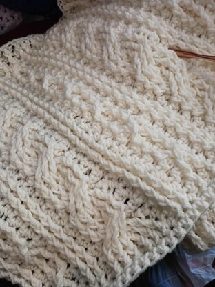 Calming Cables Blanket