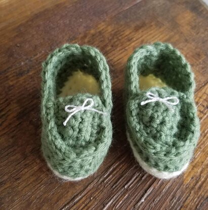 Baby moccasins worked flat