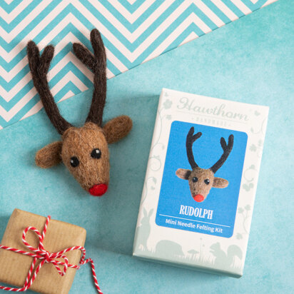 Hawthorn Handmade Rudolph the Reindeer Brooch Needle Felting Kit