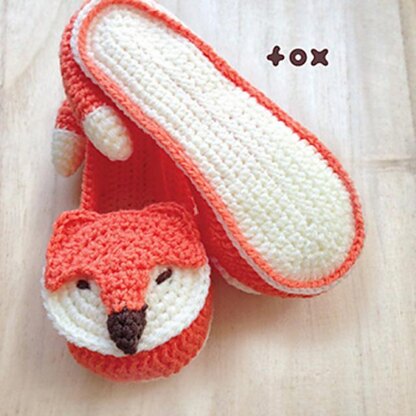 CROCHET PATTERN Fox Women House Slipper Crochet Pattern Fox Lady Home Slipper Female Foxy Shoes Fox Applique - Women's sizes 5 6 7 8 9 10