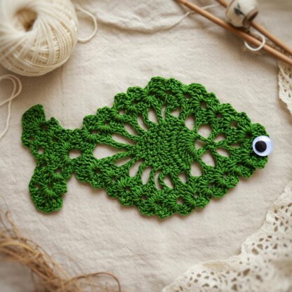 Crochet Fish Coaster Pdf + Video Tutorial