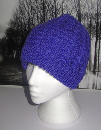 CABLE BEANIE HAT