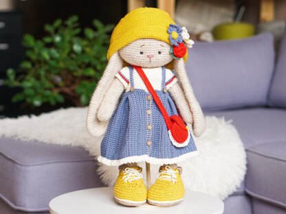 Doll clothes, Crochet Pattern - Outfit Kylie for Toy