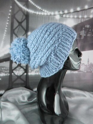 Superfast Swirl Bobble Slouch Hat Circular