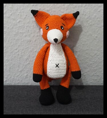 Crochet pattern for fox Fuchsi