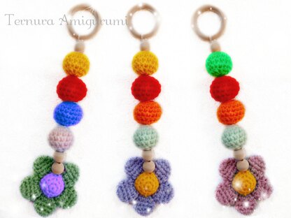 Crochet pattern free flower pendant