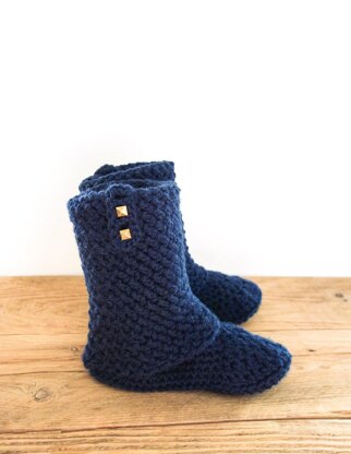 011-Boot style slippers