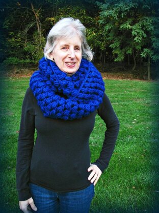 Karen: A Puff Stitch Infinity Scarf