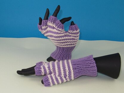 Stripe Pattern Short Finger Gloves