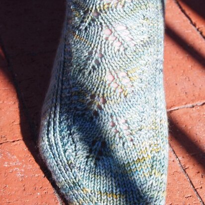 First Leaves - knitting pattern