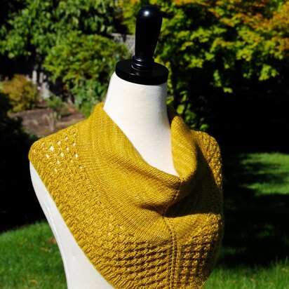 Brittany Coast Cowl