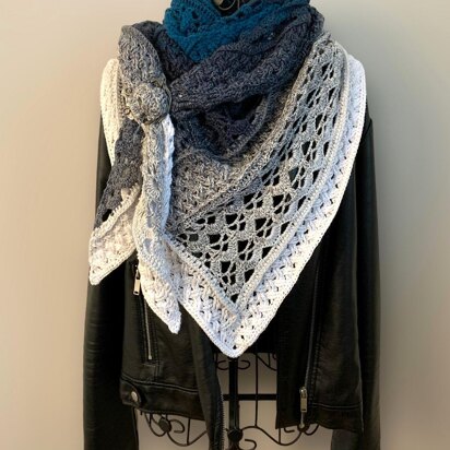 Triangular Scarf "Metis"