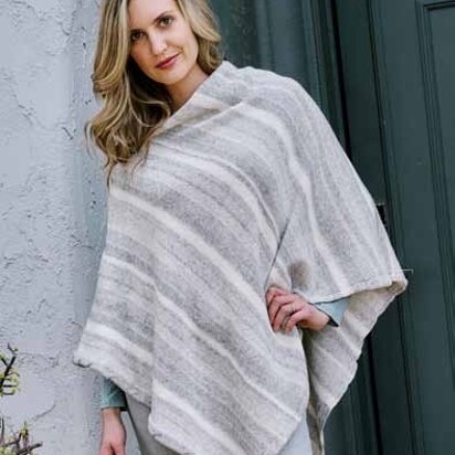 Trendsetter 6001N Cabled Border Poncho PDF