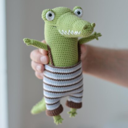 Crocodile and Frog Amigurumi - 2 in 1 Crochet Pattern