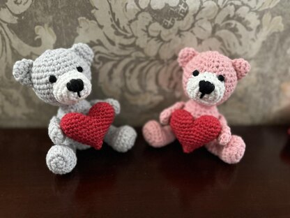 Bear with Love Heart