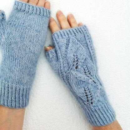 Morning Frost Mitts