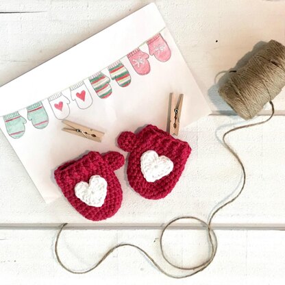 Christmas Mitten Garland