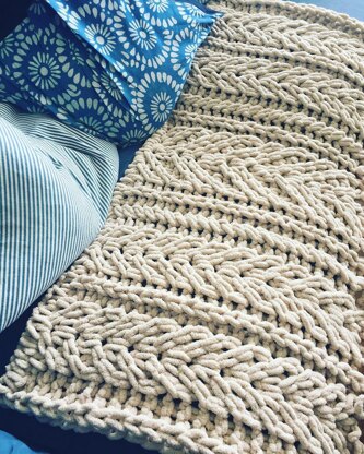 Staghorn Cable Blanket