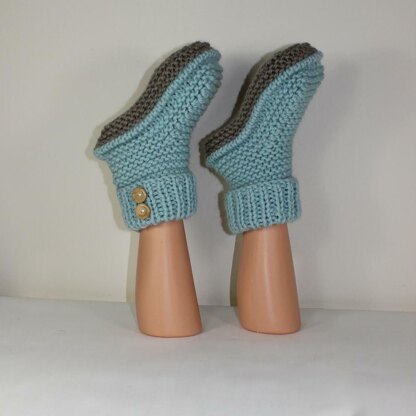 2 Button Super Chunky Slipper Boots