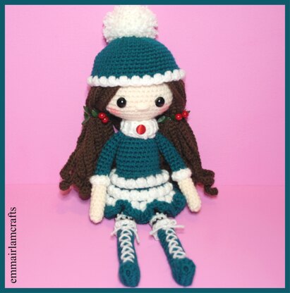 Holly, Doll Crochet Pattern