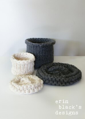 Chunky Knit Lidded Baskets (homdec012)