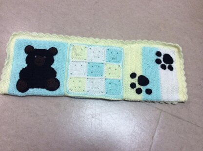 PAWSitively unBEARably cute baby blanket pattern