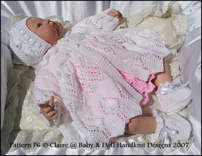 ‘English Country Garden’ Knitting pattern for doll 16-22” or newborn/0-3m baby