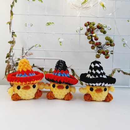 Crochet Chick Keychain Pattern, Amigurumi Chick In Hats, Mini Duck Keychain PDF
