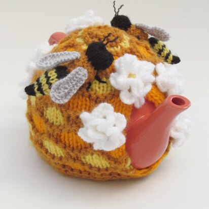 Oh Bee-Hive Honey Bee Tea Cosy