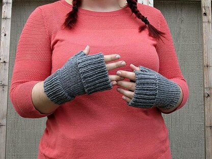 Fingercuffs Worsted