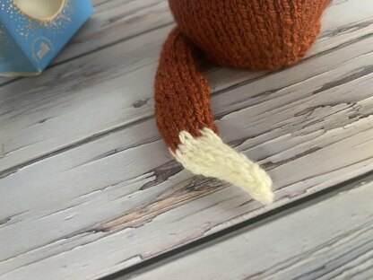 Fox Chocolate Orange Cover Knitting Pattern