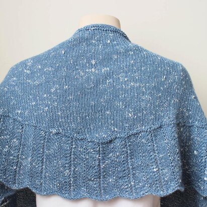 Tweedy Shawl