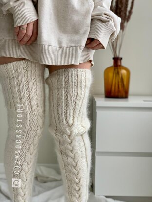 Cable thigh high socks 28"