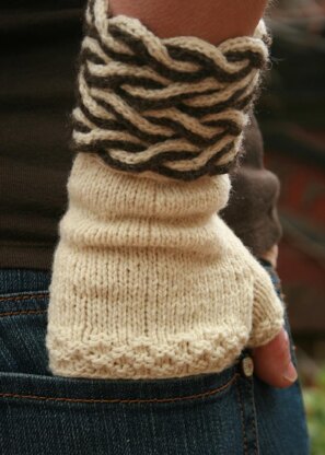 Dual Cable Fingerless Mitts