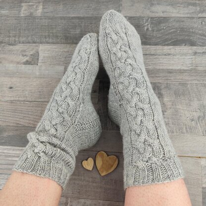 Knitting Pattern Cable Socks Mysig / Womens Socks Pattern / English & German