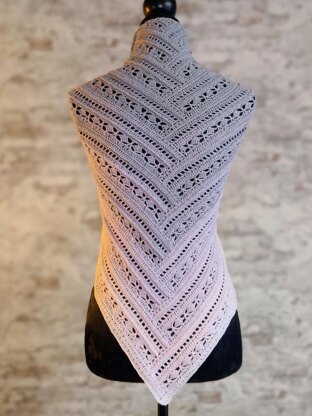 Triangular Scarf "Oreithyia"
