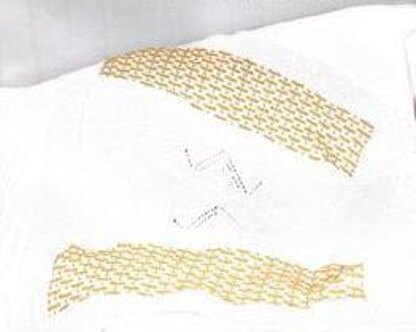 Tulips and Dashes Throw