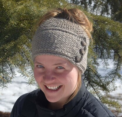 Ava Messy Bun hat