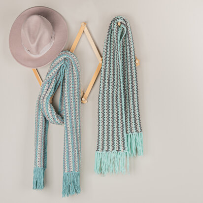 Fringed Scarf in Yarn and Colors Baby Fabulous - YAC100136 - Downloadable PDF