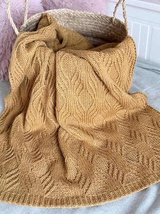 Yin Yarn Baby Blanket